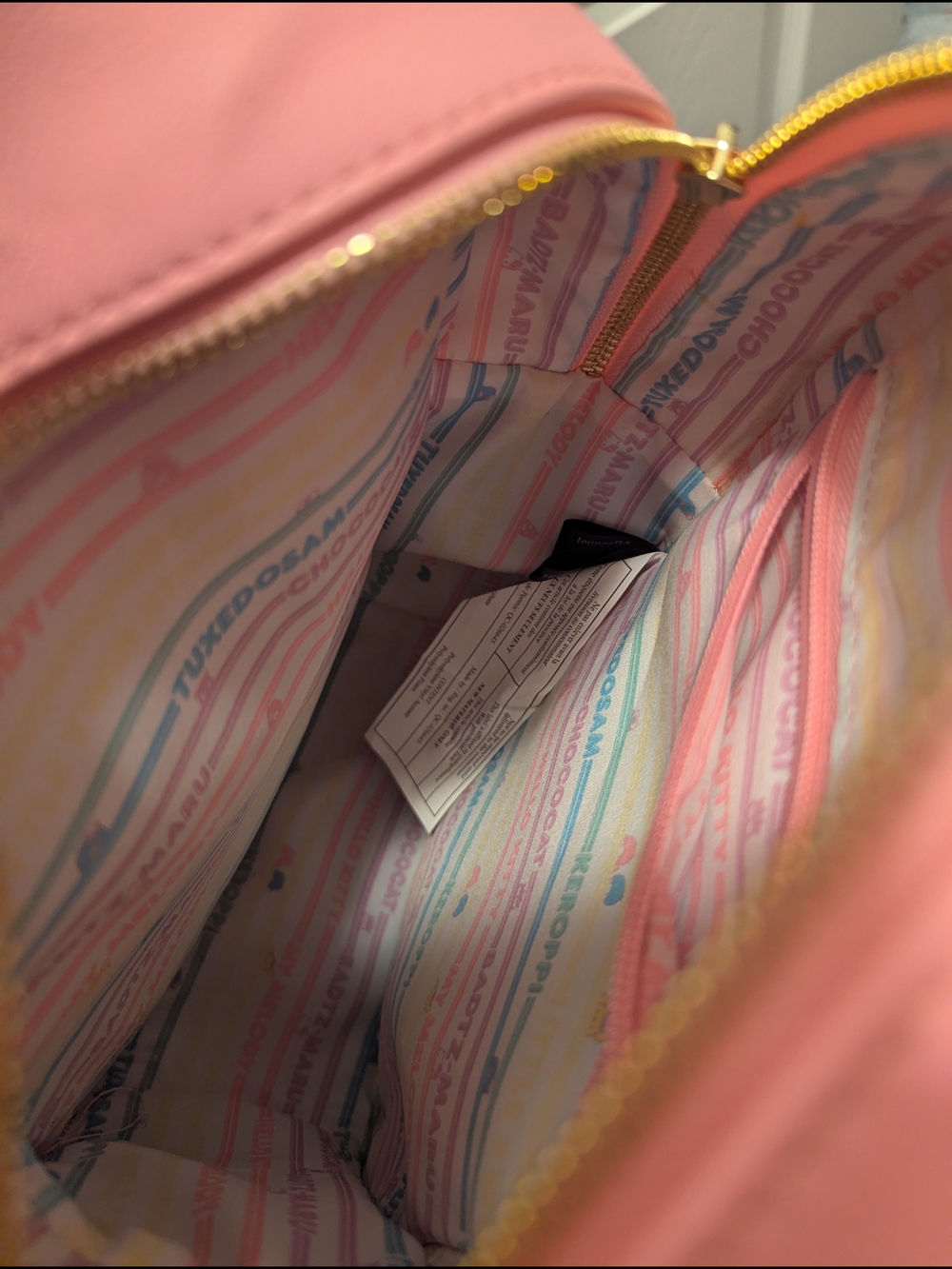 Hello Kitty Gumball Machine Crossbody Bag - Pink & Purple - Picture 4 of 4